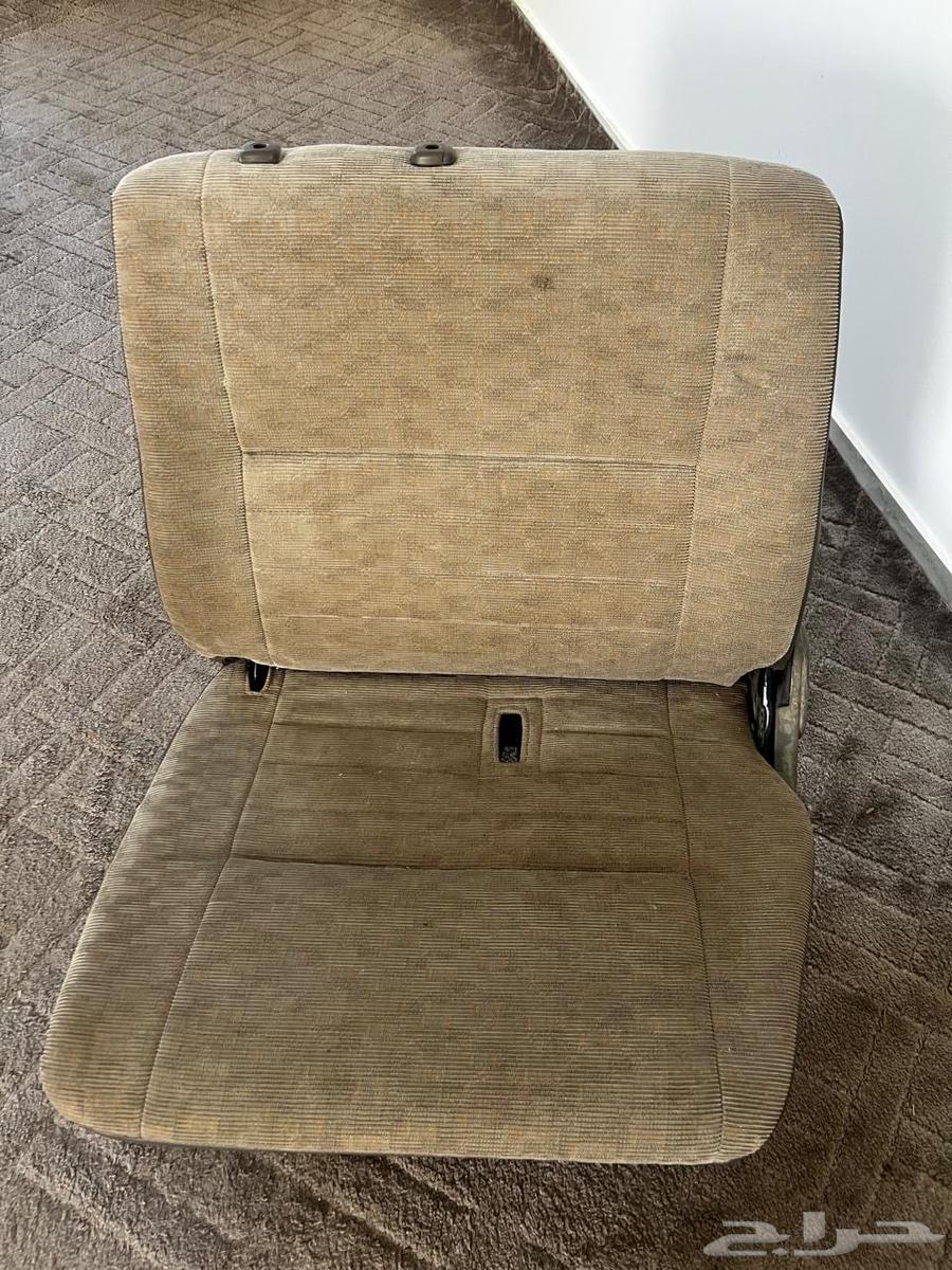 Clean single top floor apartment64514458557186110