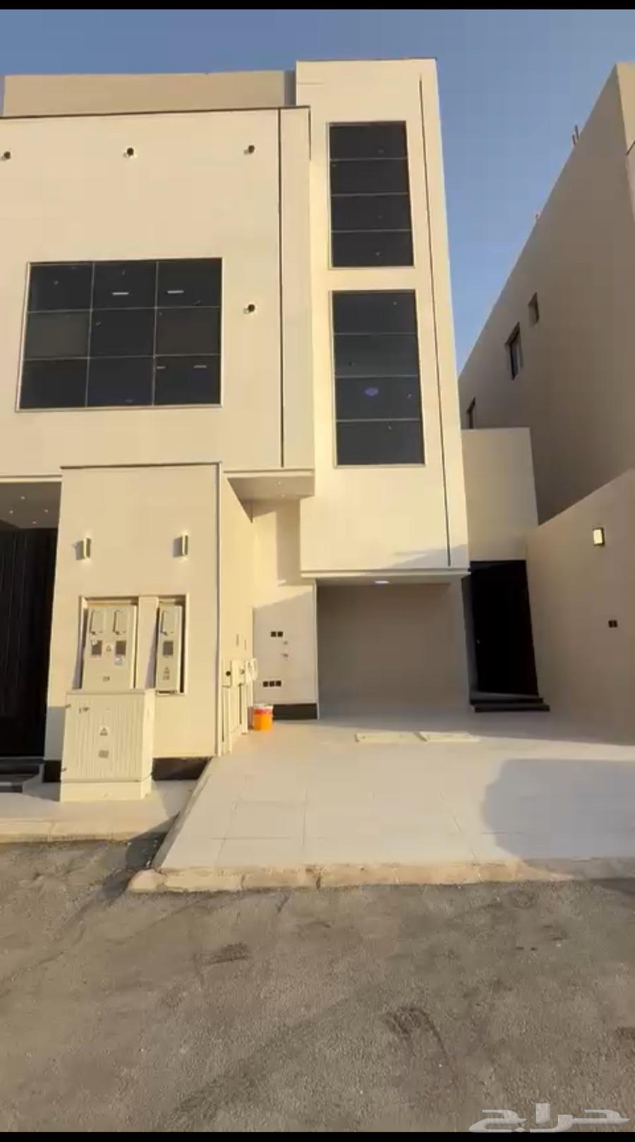 Upper floor for sale with elevator, Al-Rimal (Rebal) neighborhood63613877441283110