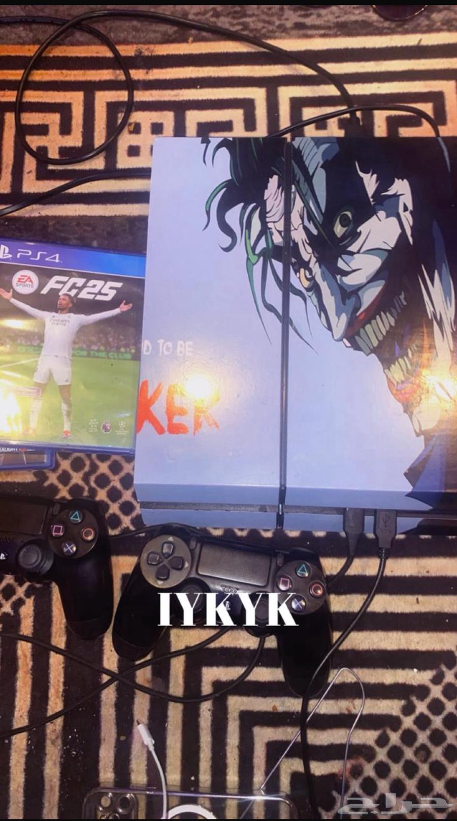 بلاستيشن فور معى يدين وشريط فيفا 2564378426113154111