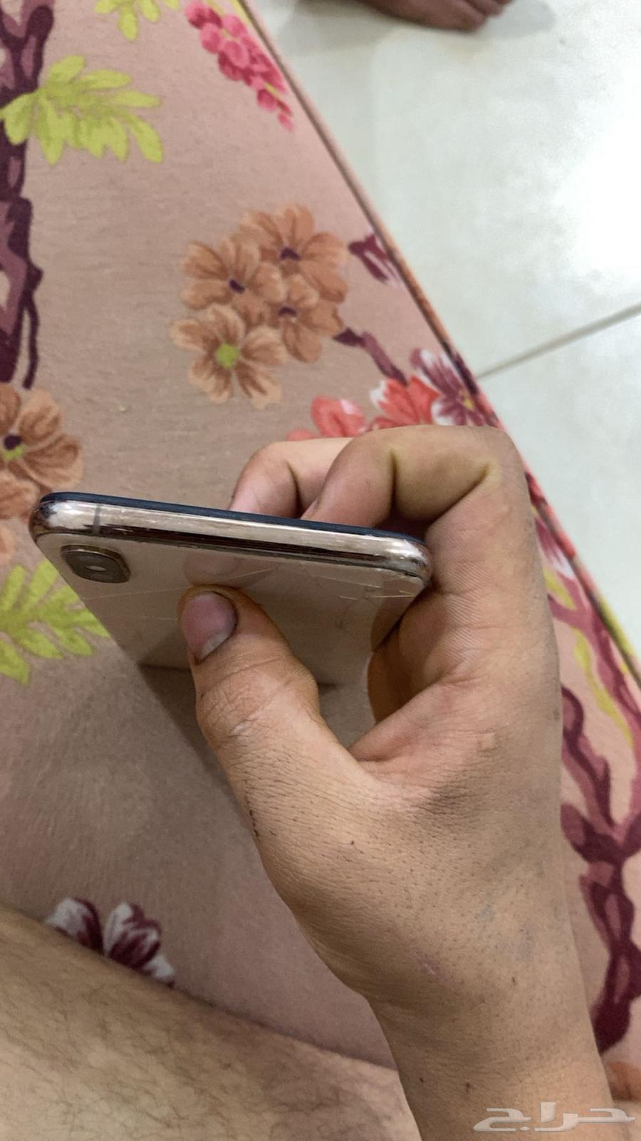 ايفون اكس مكس نظيف64390843316481114