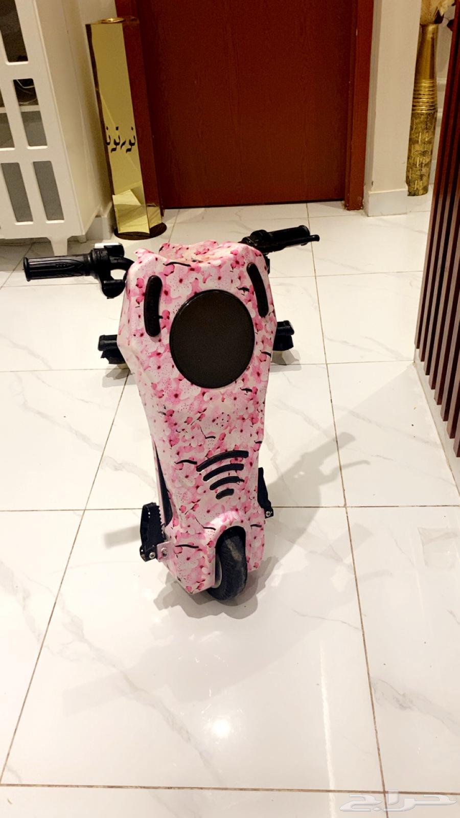 سيارة أطفال كهربائية وسكوتر64389778092419113