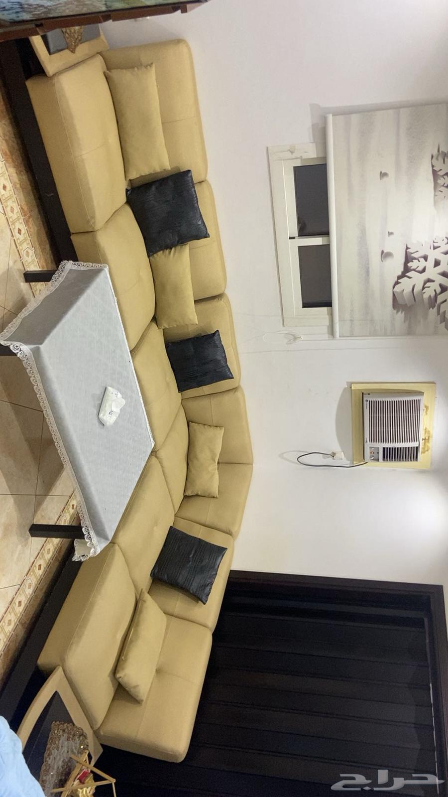 طقم كنب جلد للبيع64388413200770110