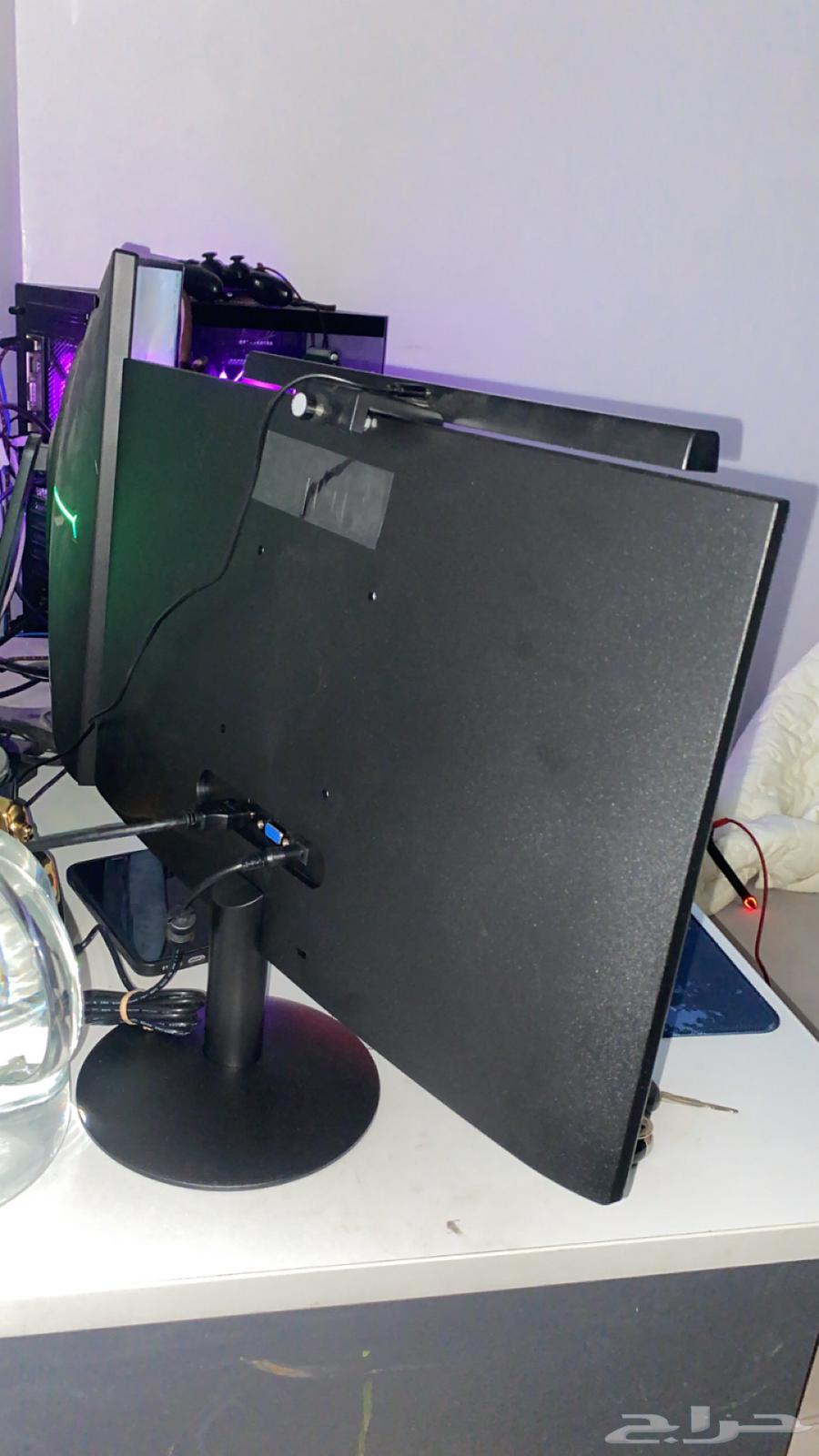 للبيع شاشة قيمنق64379326396545111