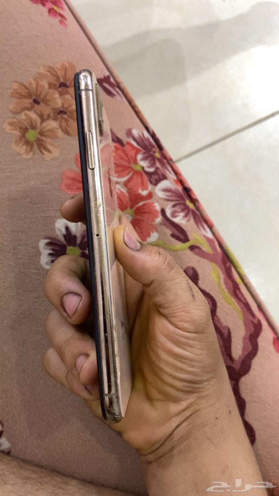 ايفون اكس مكس نظيف64390843316481112