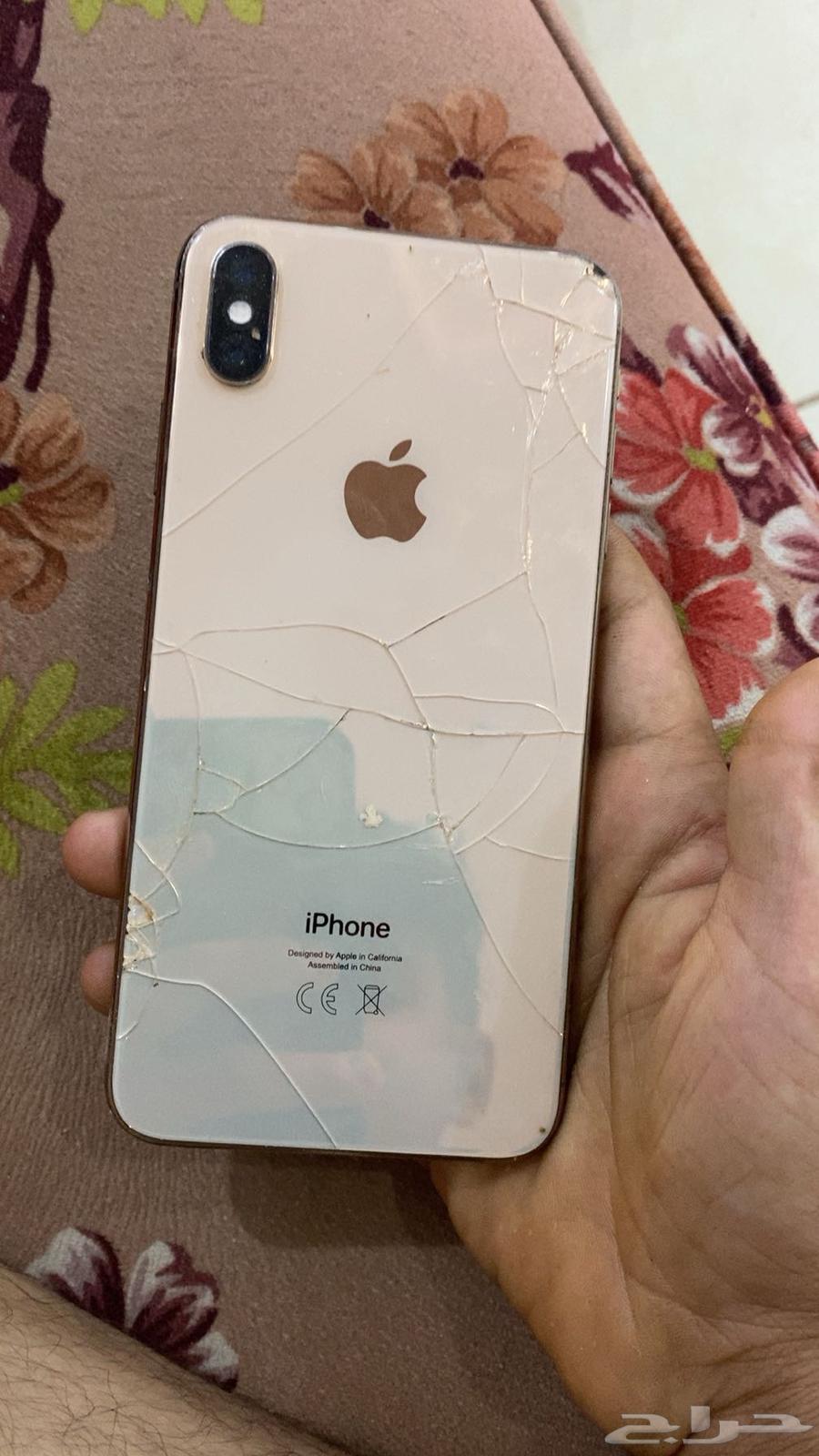 ايفون اكس مكس نظيف64390843316481111