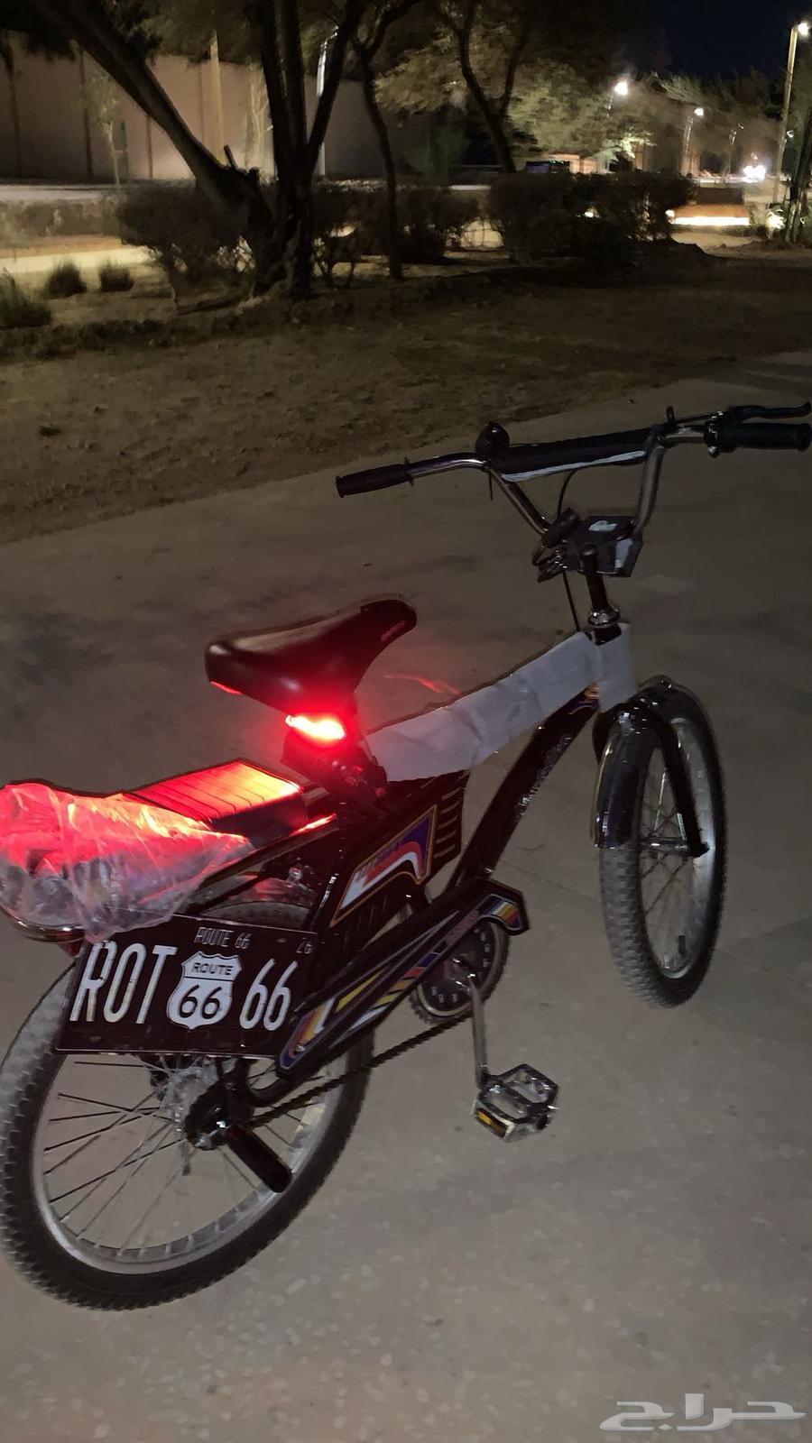 رامبو أسود نضيف ومعه ملتزماته وا فيه حكه وحده بس64390012939905112