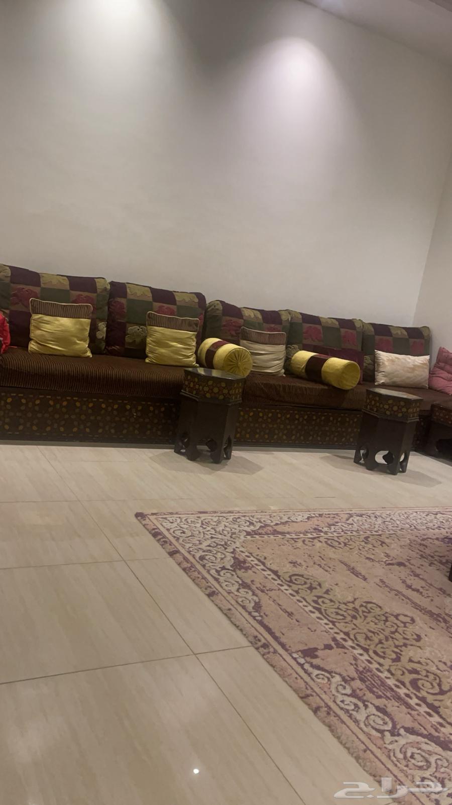 طقم كنب للبيع64359908226562111