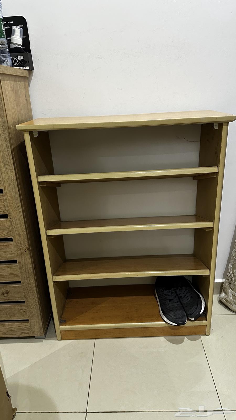 إعلان بيع خزانة احذية جزامة64382100645763110