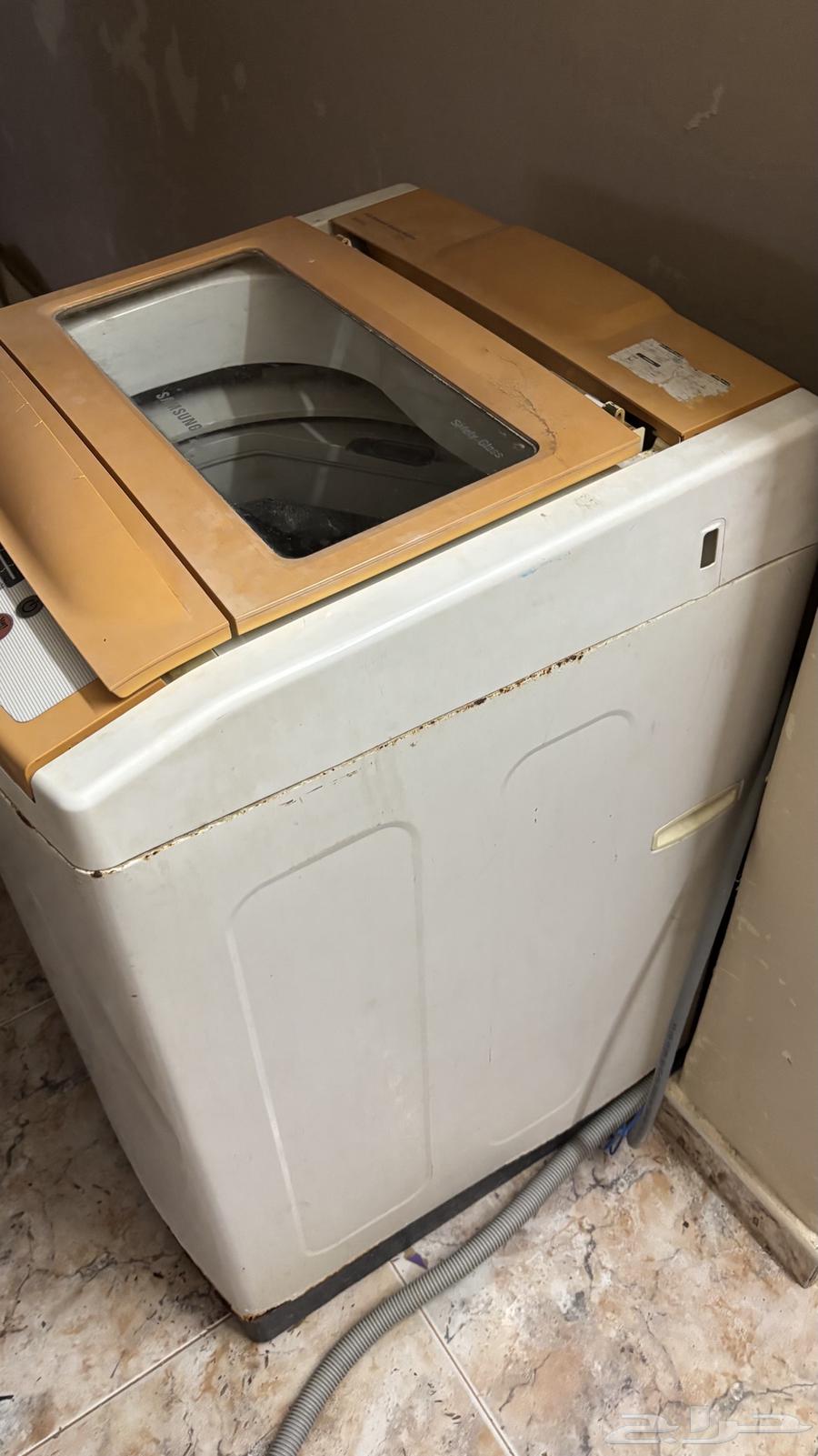Broken automatic washing machine64380565980802111
