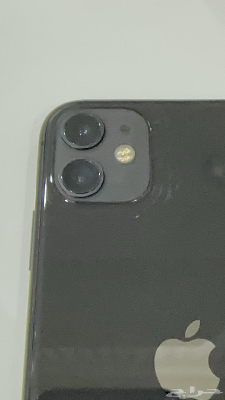 جوال آيفون 11 لون اسود براعيكم بسعر64379822192771114