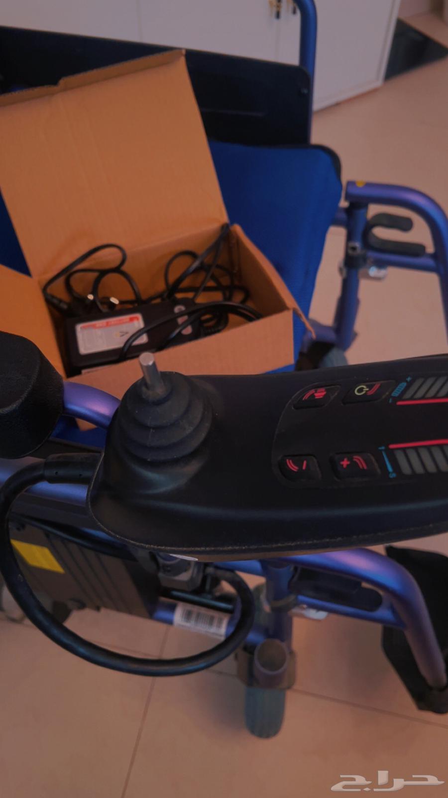 كرسي كهربائي للبيع لم يستعمل ابدا فقط للتجربه استخدم64385133493378112