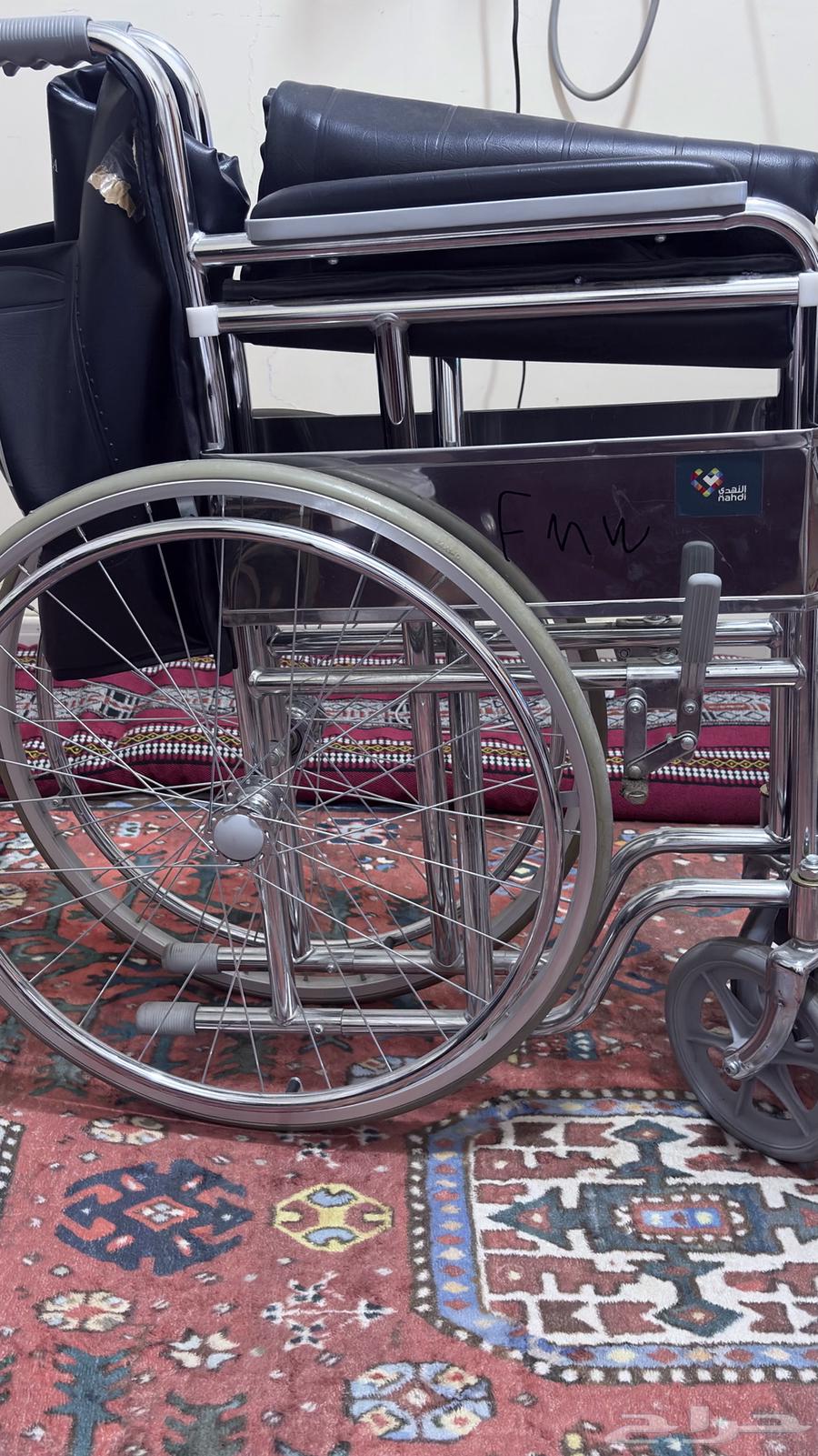 Original Roco bag with pencil case, never used, and Bin Dawood umbrella, new and unused, stroller64388537010691110