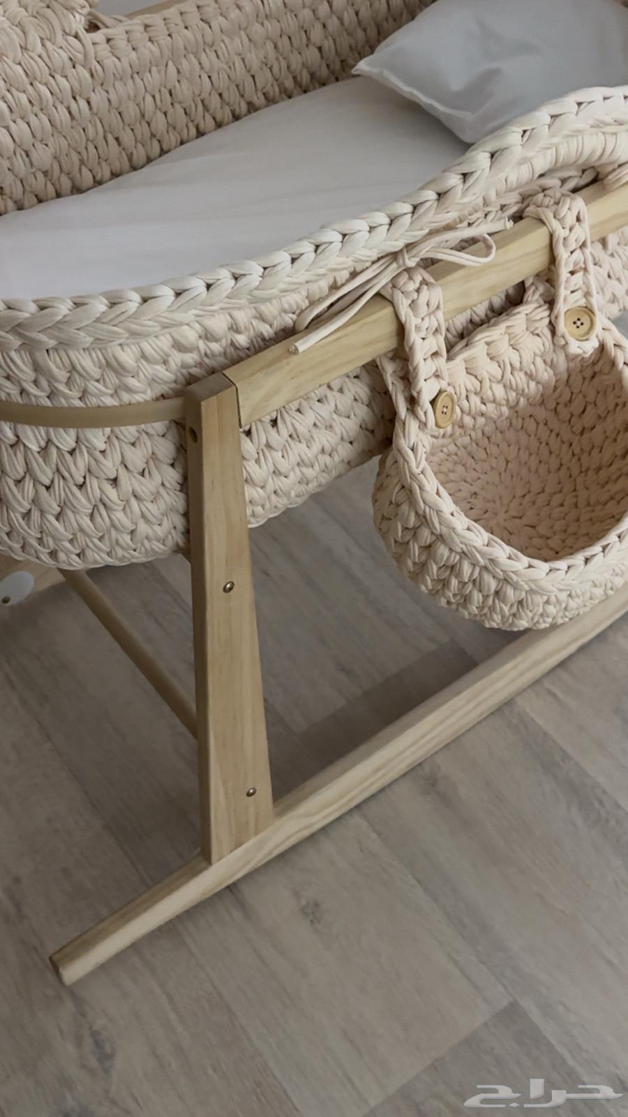 Moses' basket64378629603329113