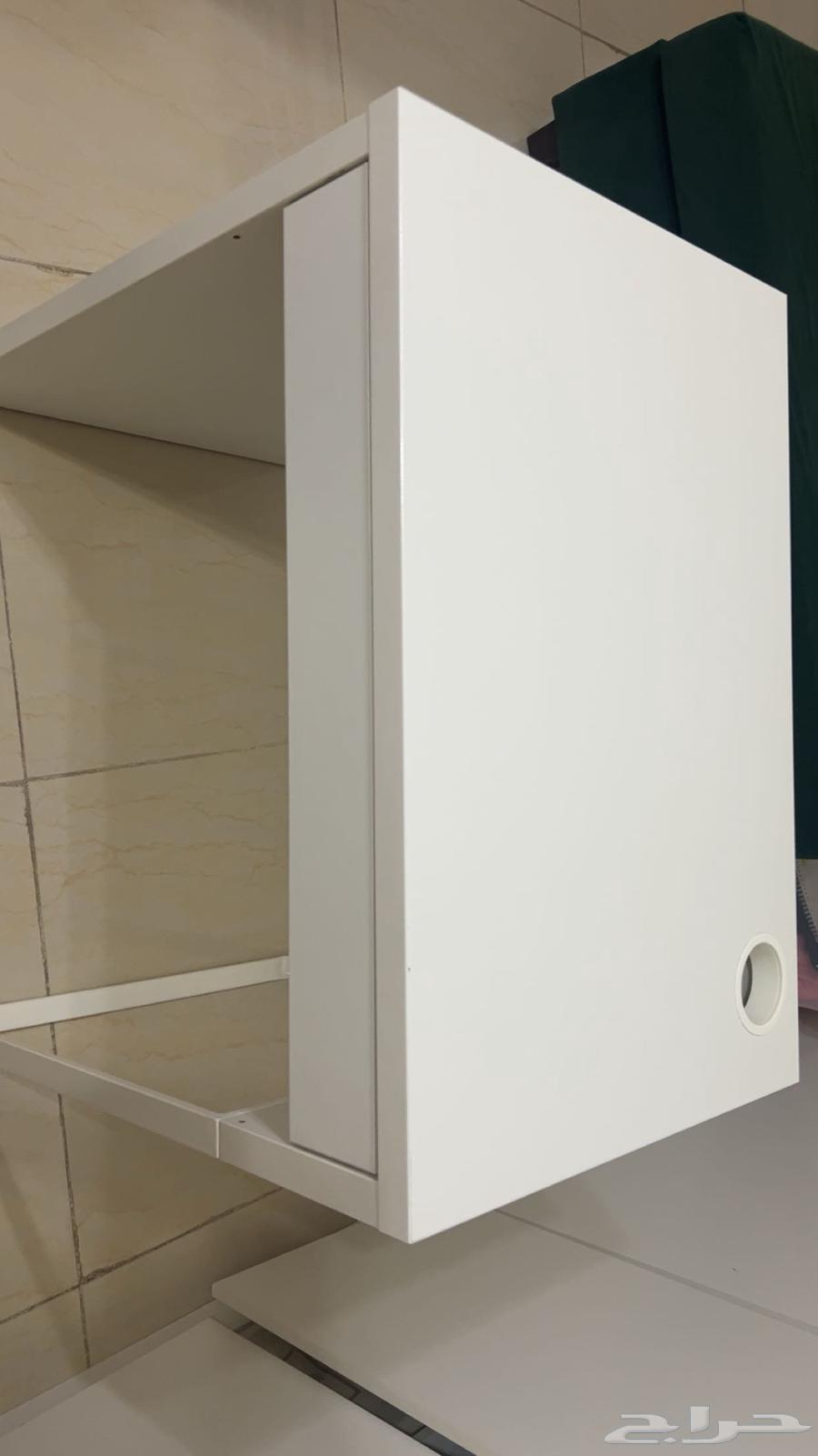 مكتب مدرسي من ايكيا نظبف جدا64391645802371112