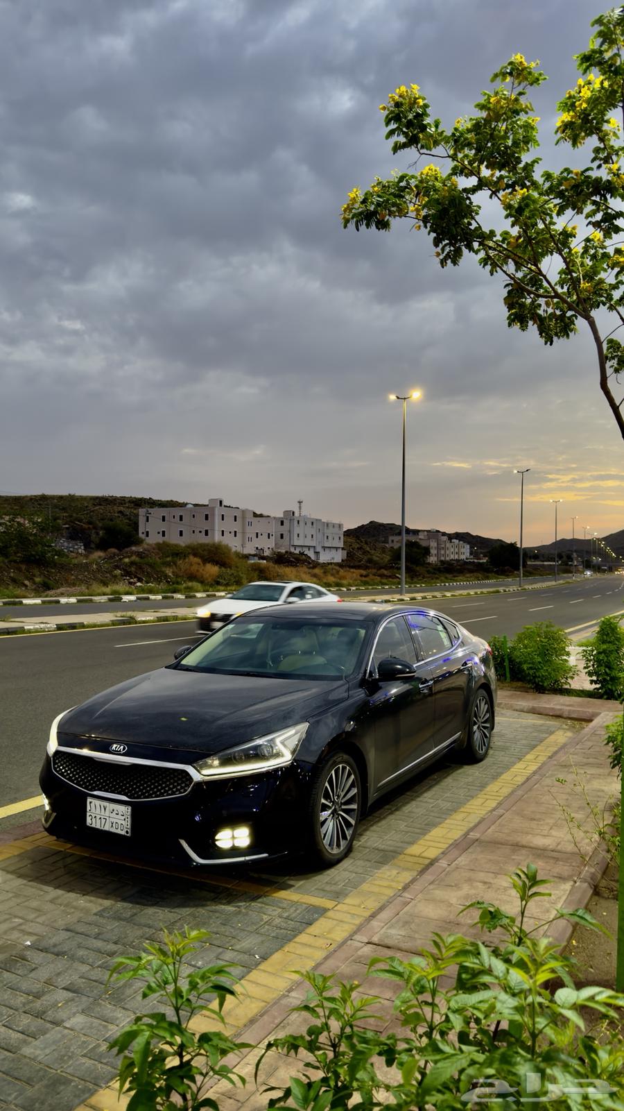 كيا كادينزا 2018 اسود نص فل64522823062017114