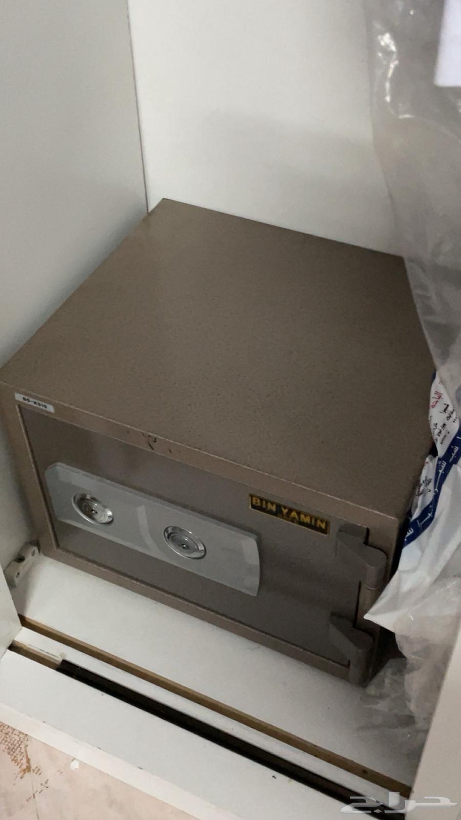 Sword64377608634881112