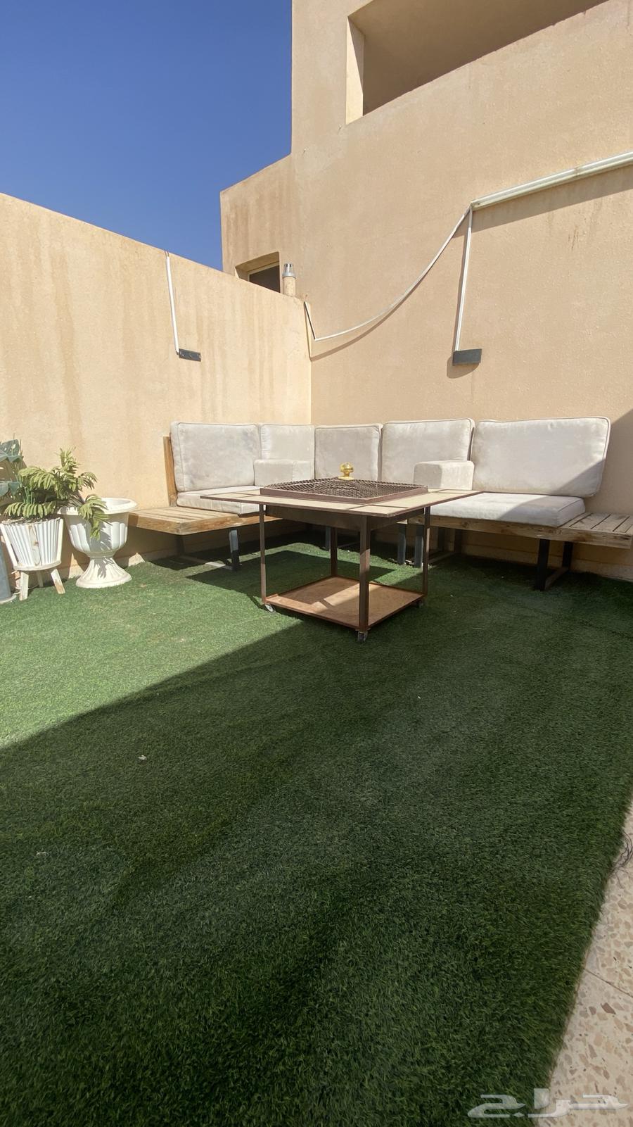 جلسه خارجيه مستعمل64384688947458111