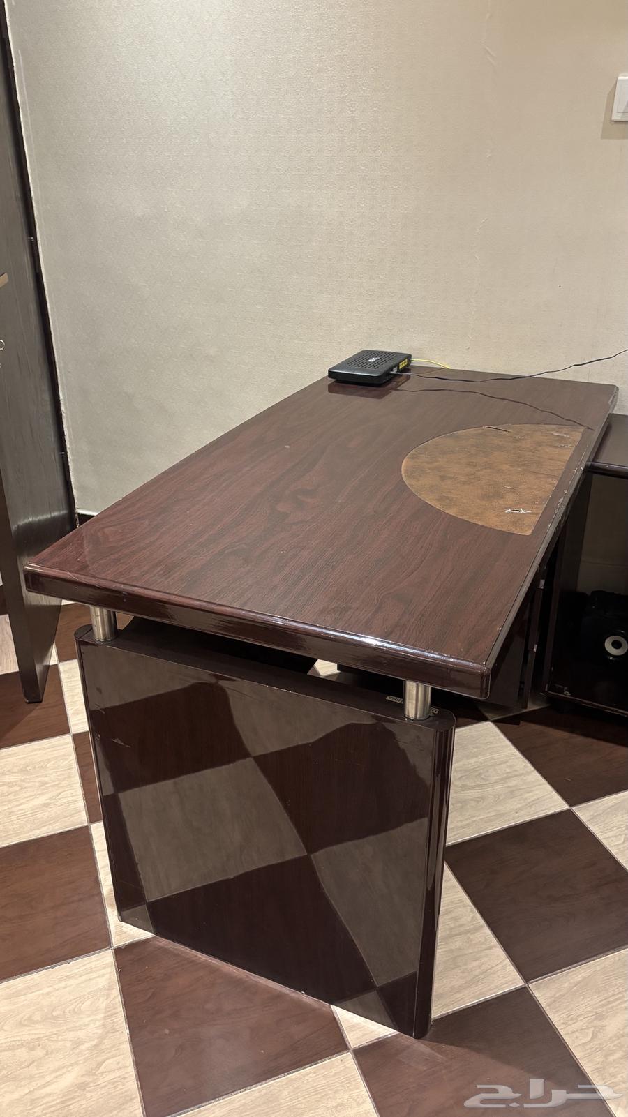 مكتب مع دولاب64378178789505110