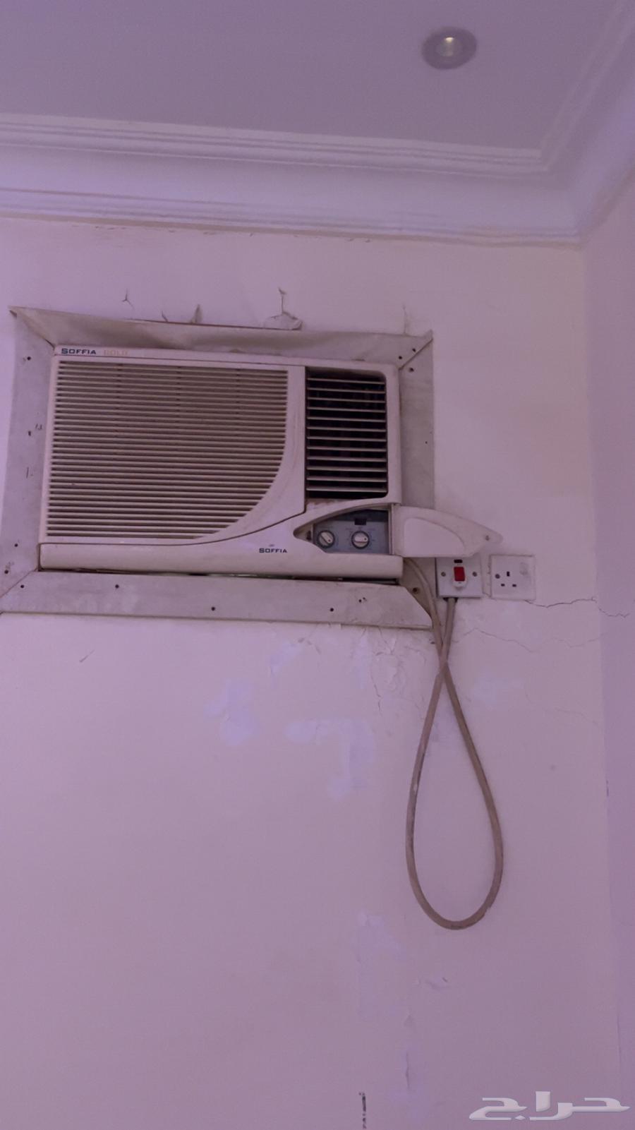 اثاث مع مكيف تبريد ضغيف64392223918595112