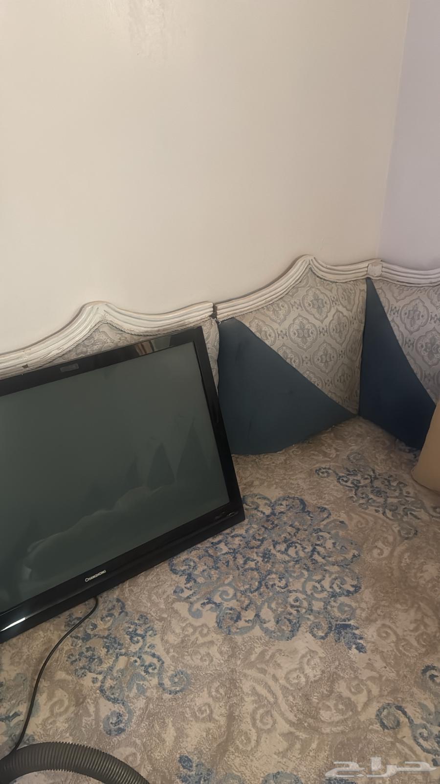 مخاد مع فرشه64381287399426110