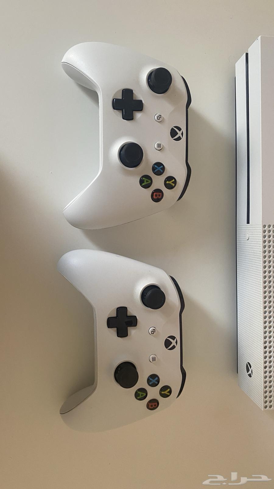 Xbox One S Console64382846132611112