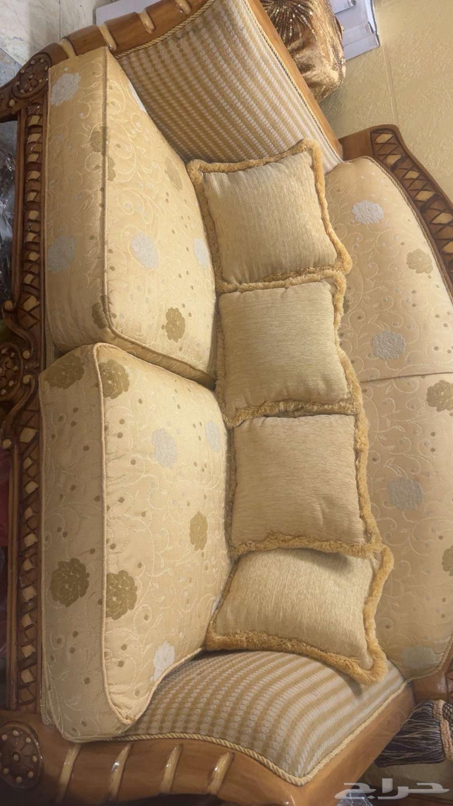 أثاث للبيع64384855765377112