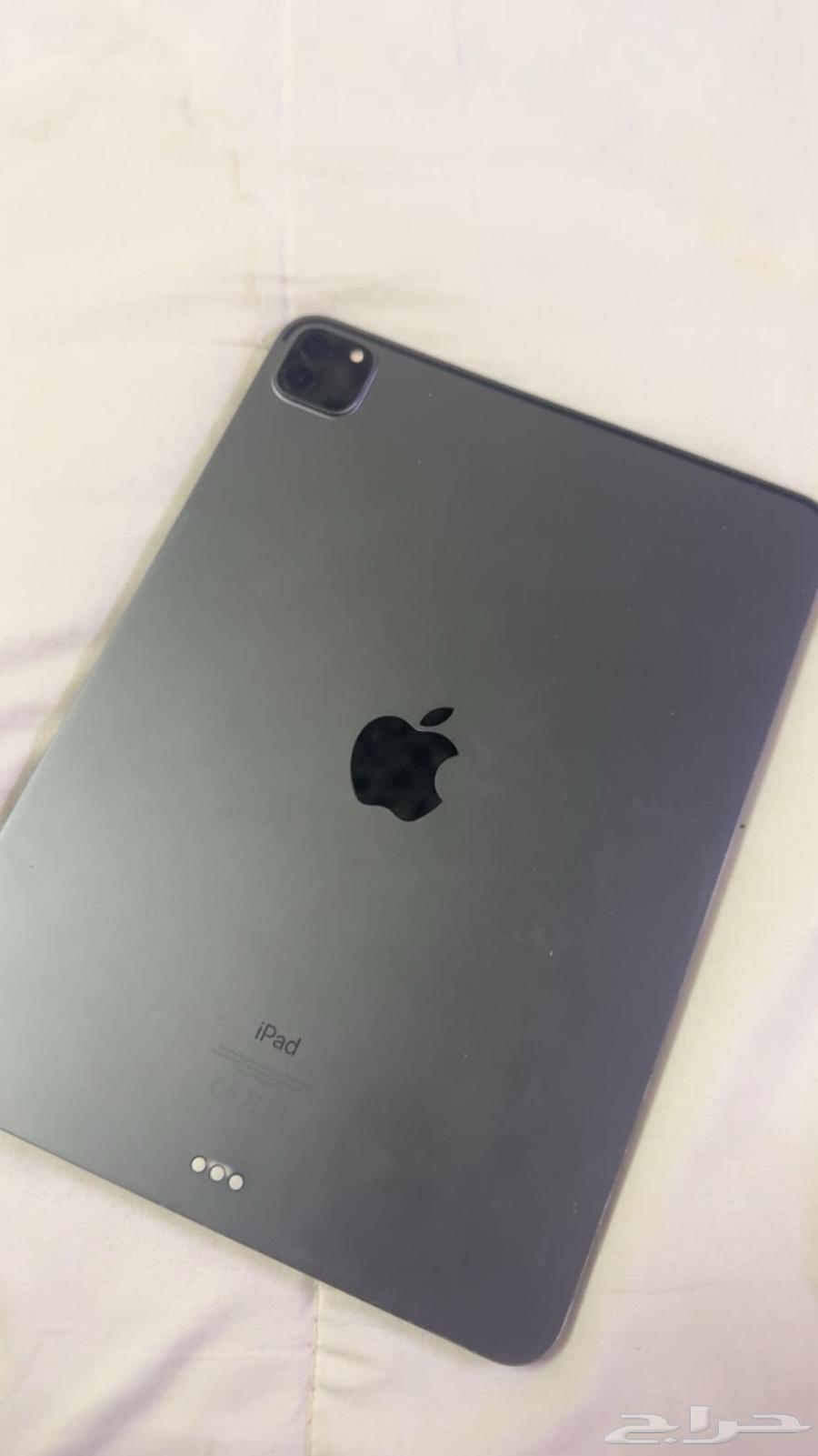 ايباد برو الجيل الثاني64390165768449110
