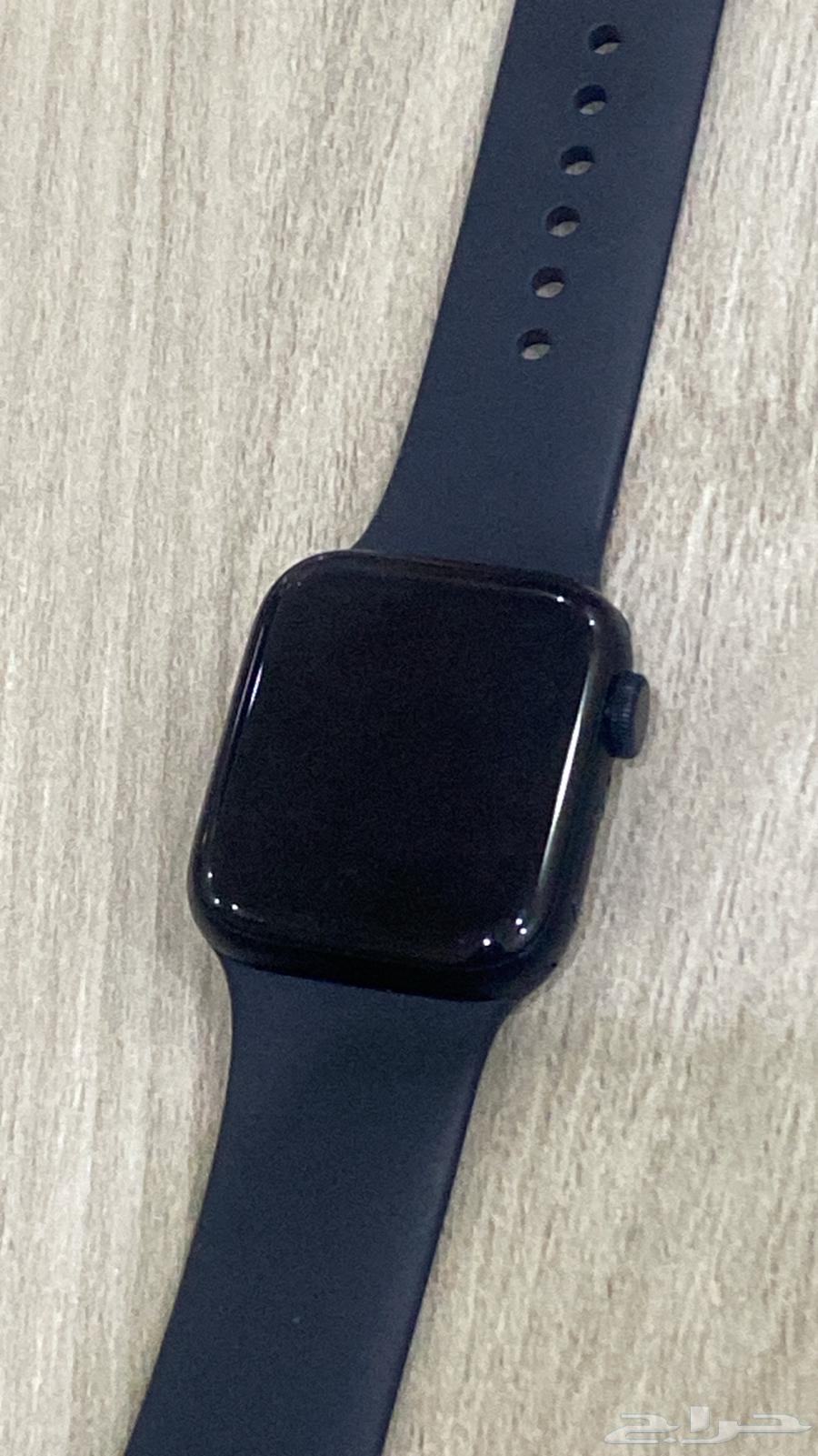 ساعة ابل64379443310978110