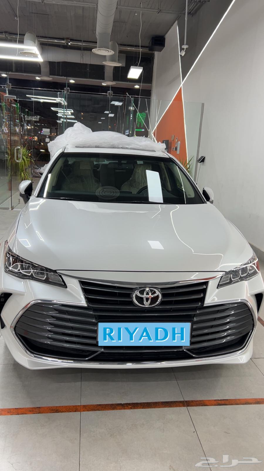 Avalon M 2022 nearly new with low mileage 8000 XLE64529504823425114