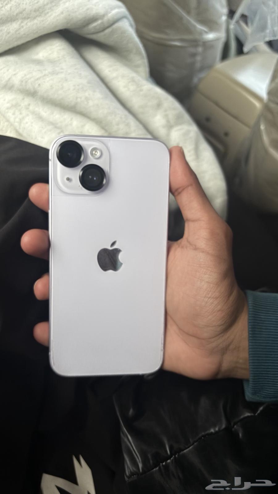 ايفون 14 العادي نظيييف64380042020866110