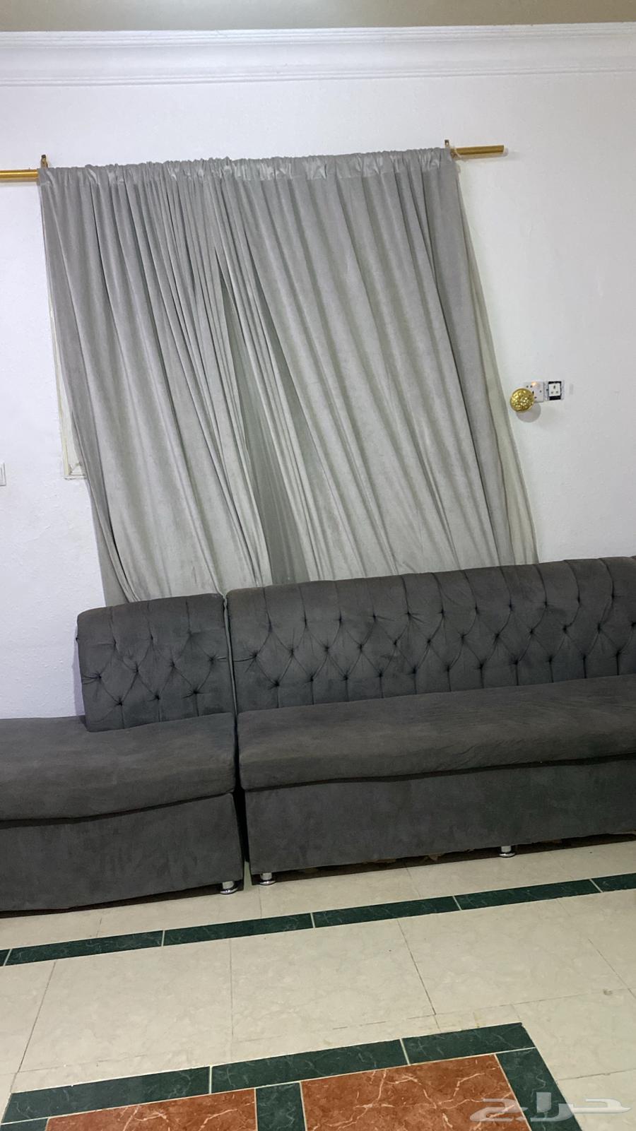 Sofa for 200 only64382624683011112
