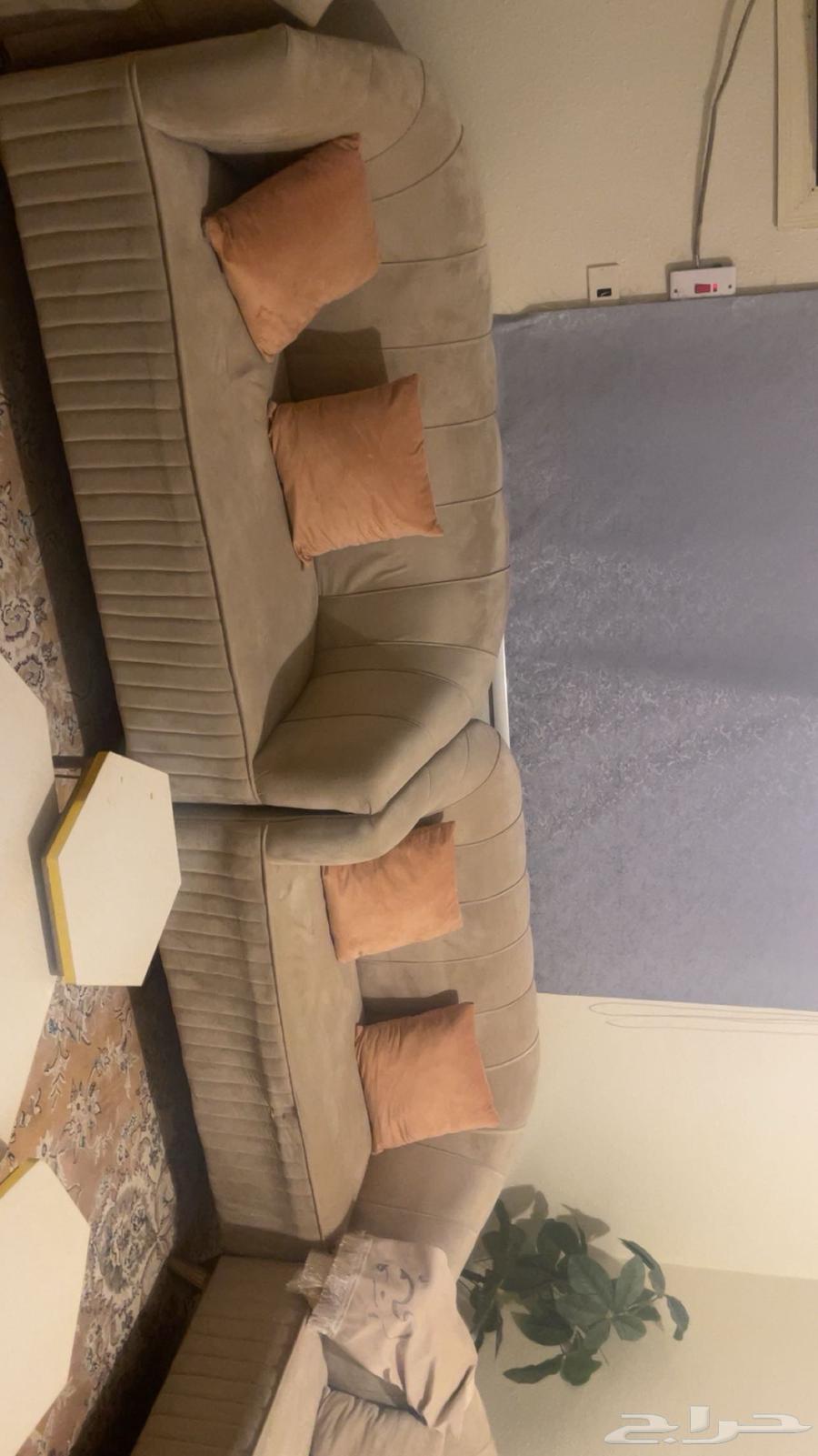كنب بيج شبه جديد 11 نفر على السوم64378353534211114