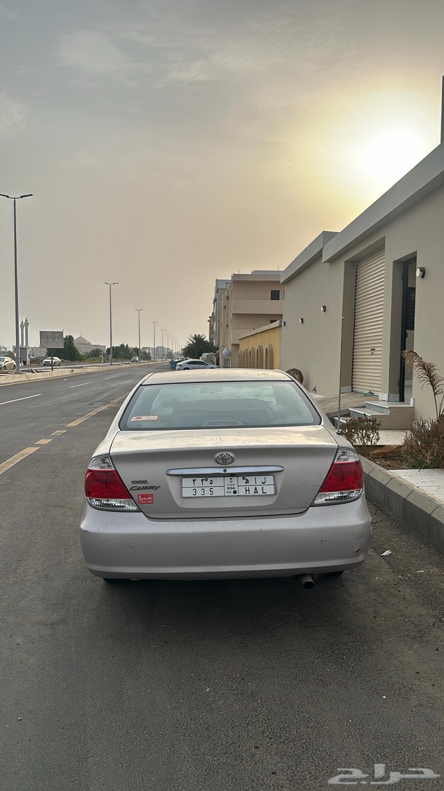 كامري2004 سته سلندر تحمل لوحه مميزه64538091884930111