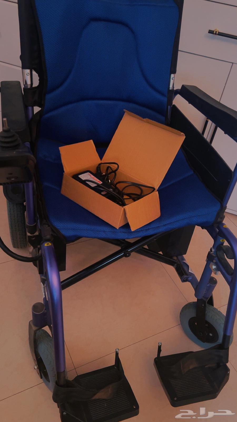 كرسي كهربائي للبيع لم يستعمل ابدا فقط للتجربه استخدم64385133493378110
