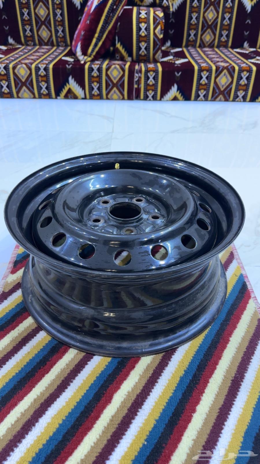 قطع هايلوكس 2014 نظيفه64530430274689110