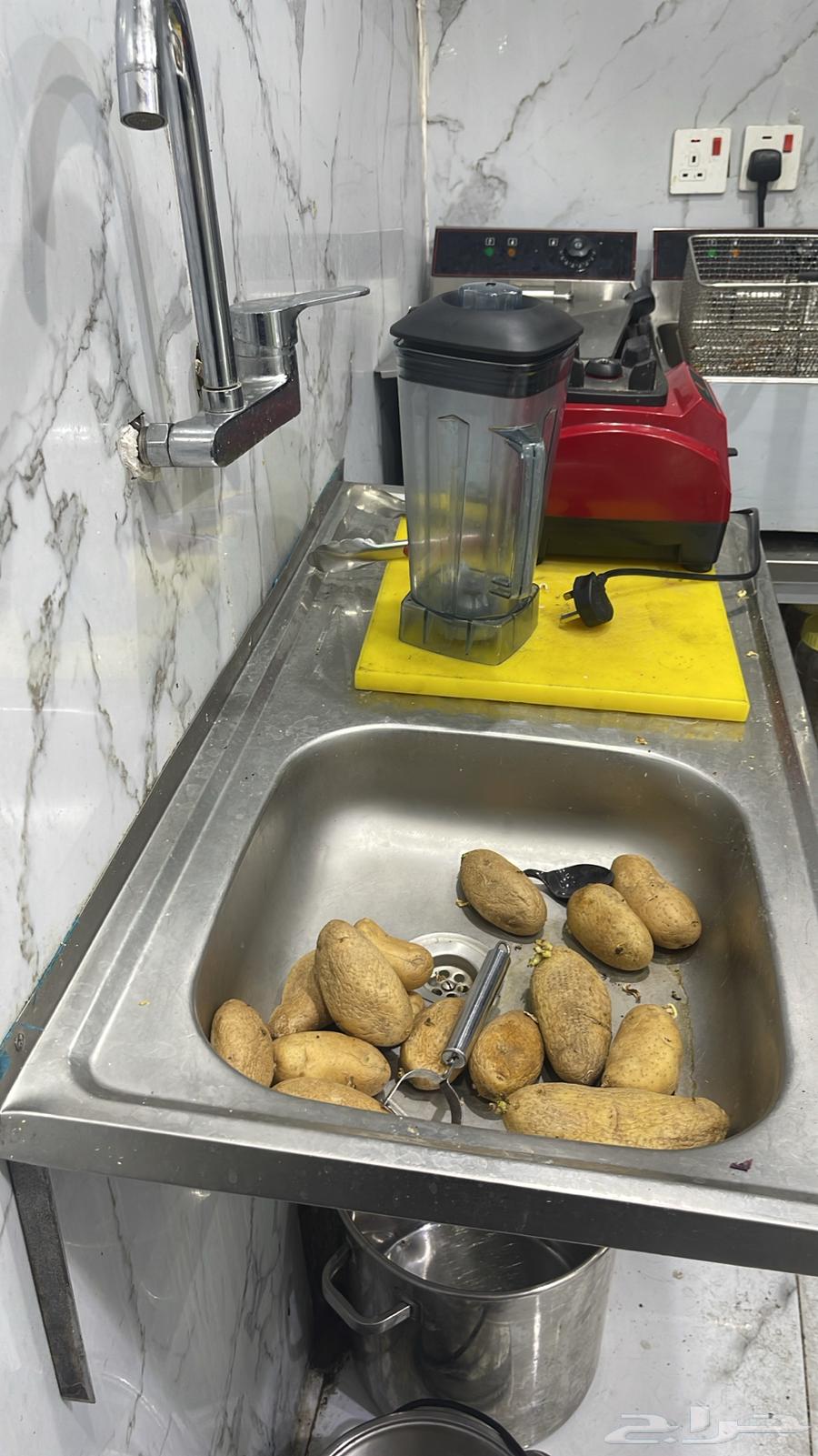 أجهزه وأغراض بوفيه للتقبيل63614079033987114