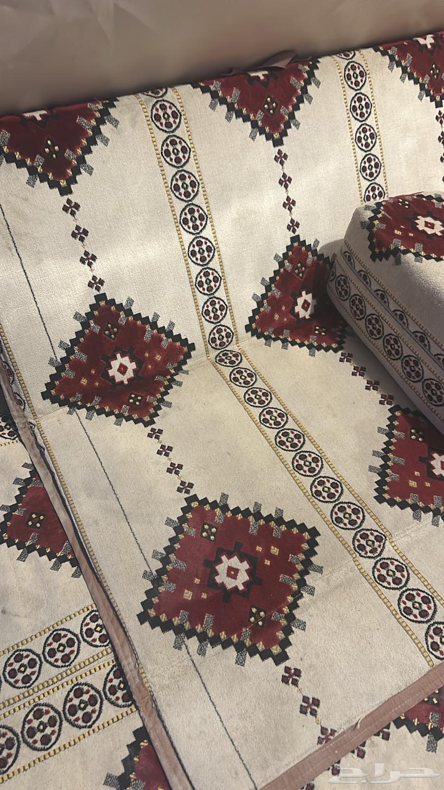 جلسات و اغراض مخيمات و اناراة للبيع64390981645954111