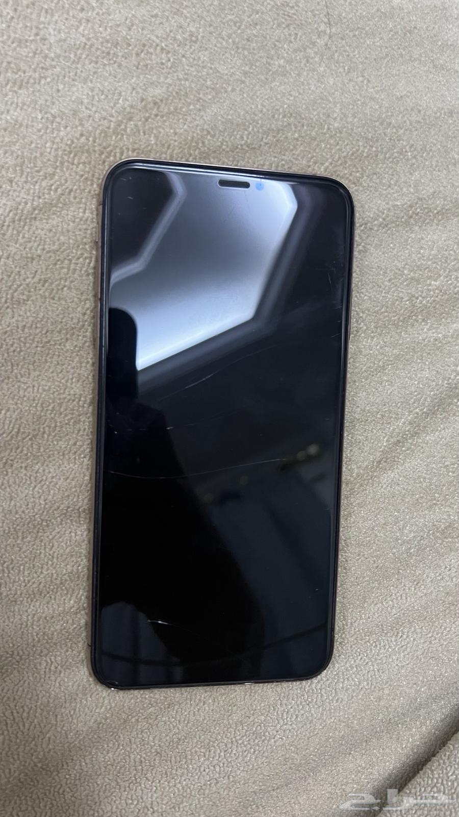 Iphone X S Max نظيف و كويس بس خدش في الشاشه الخلفيه و الاما64385285985025111