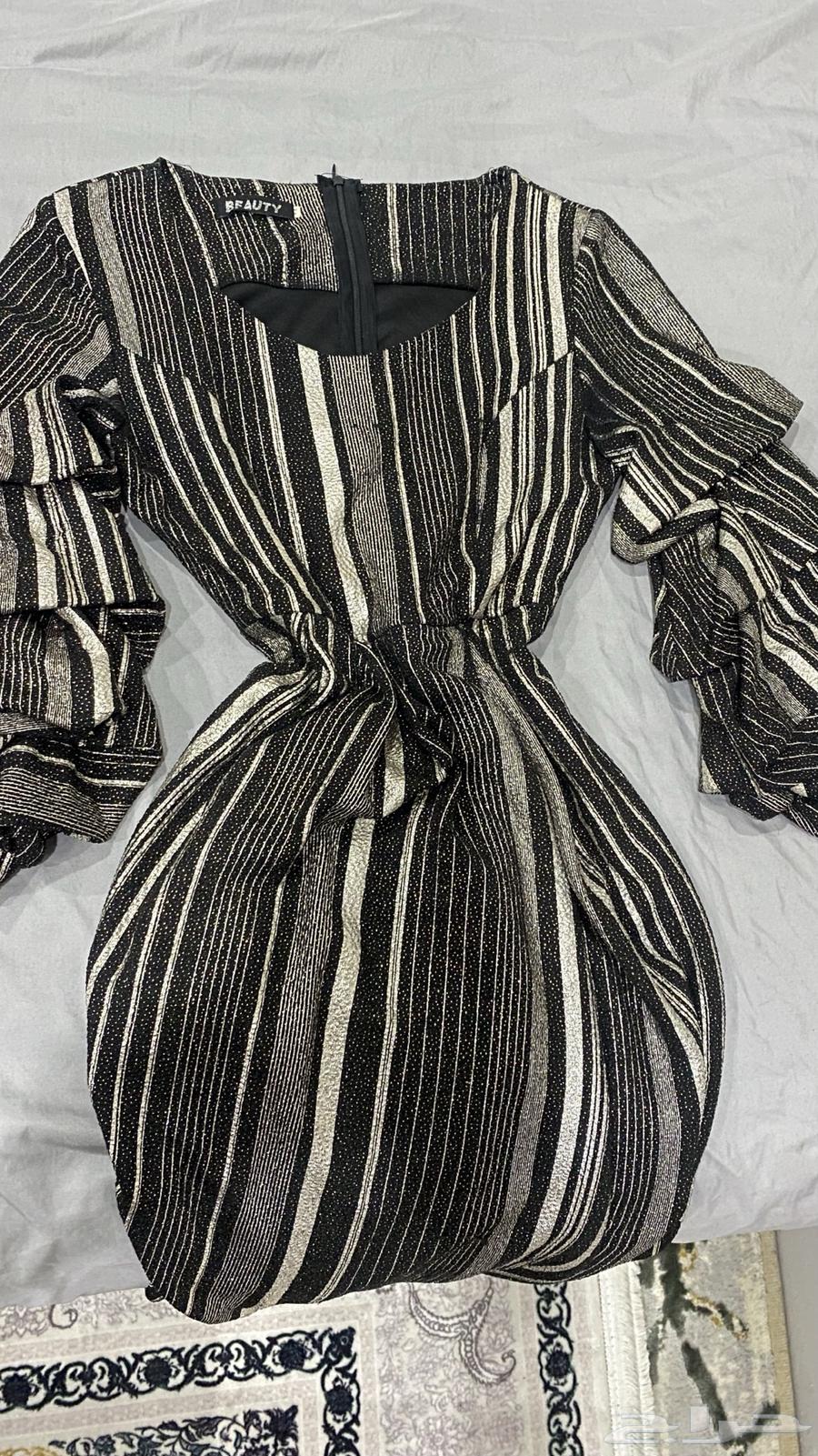 فساتين للبيع كل واحد ب 5064378455006722110