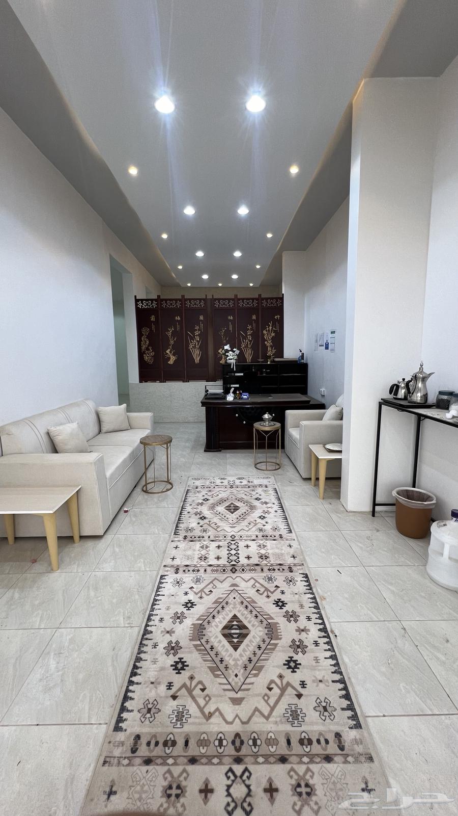 أثاث مكتبي للبيع64391865789697111