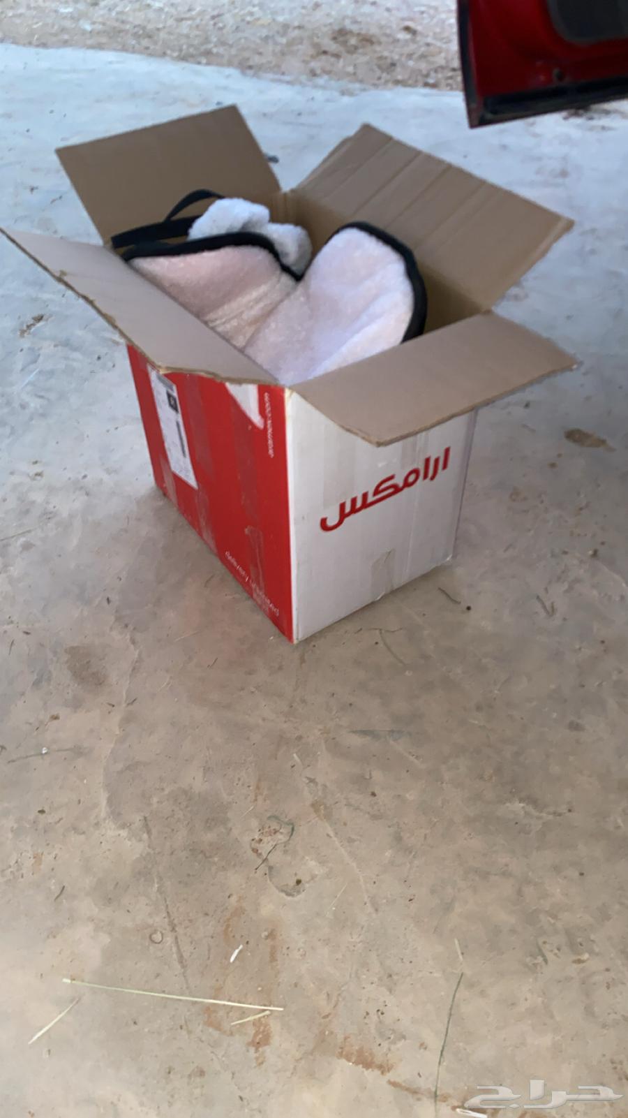 ادوات خيل جديده توني فاكها من الكرتون ولا استعملت64378774708227111