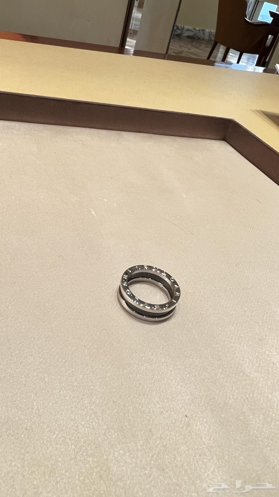 دبلة بولغاري مستخدمه بحالتها الطبيعية64382155644673111