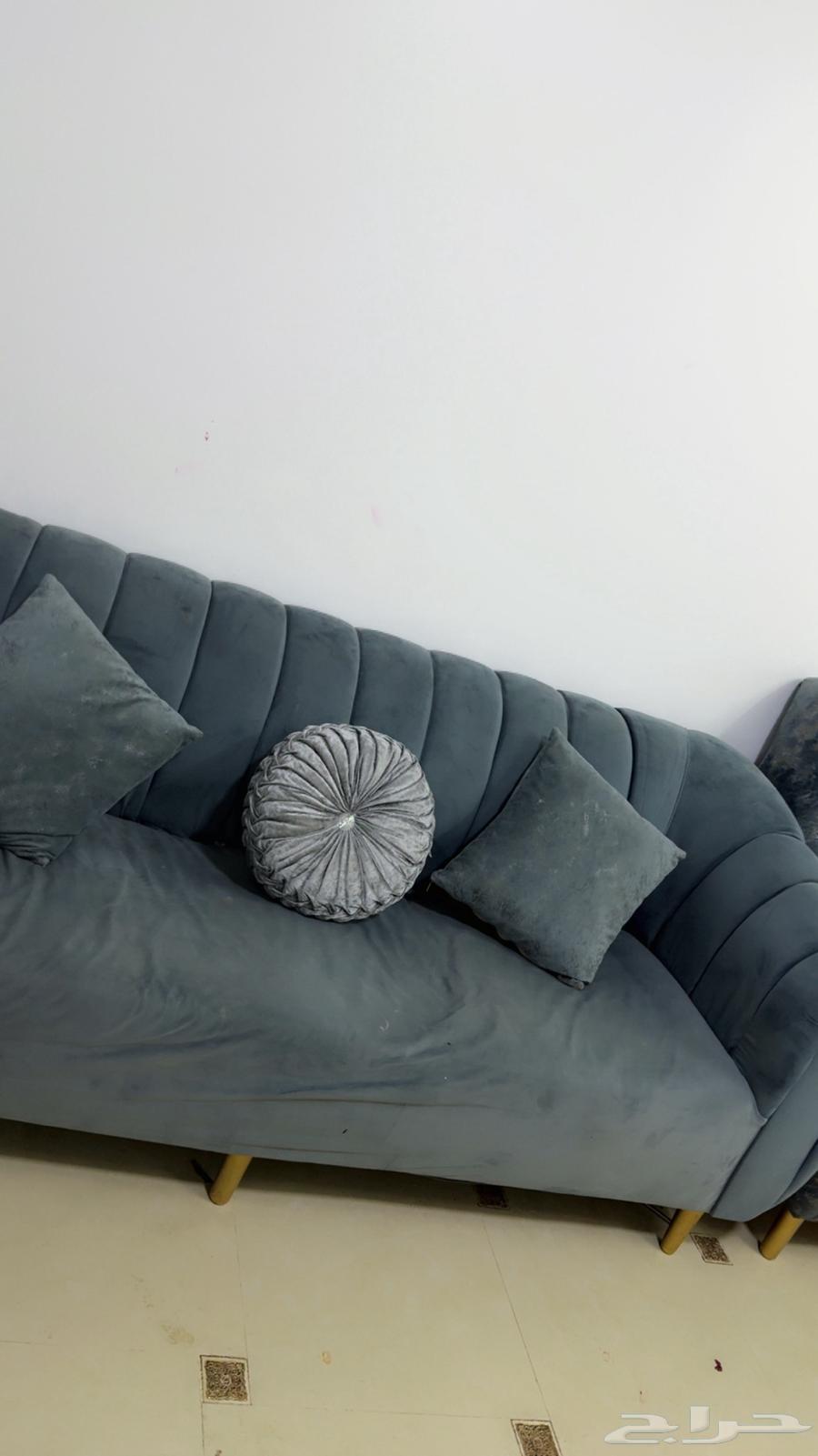 Sofa64378658494338112