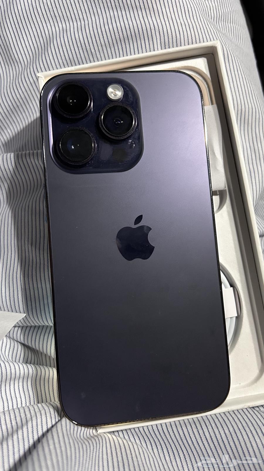 ايفون 14برو مساحه256لسع جديده للبيع بسعر مناسب64392086858882110