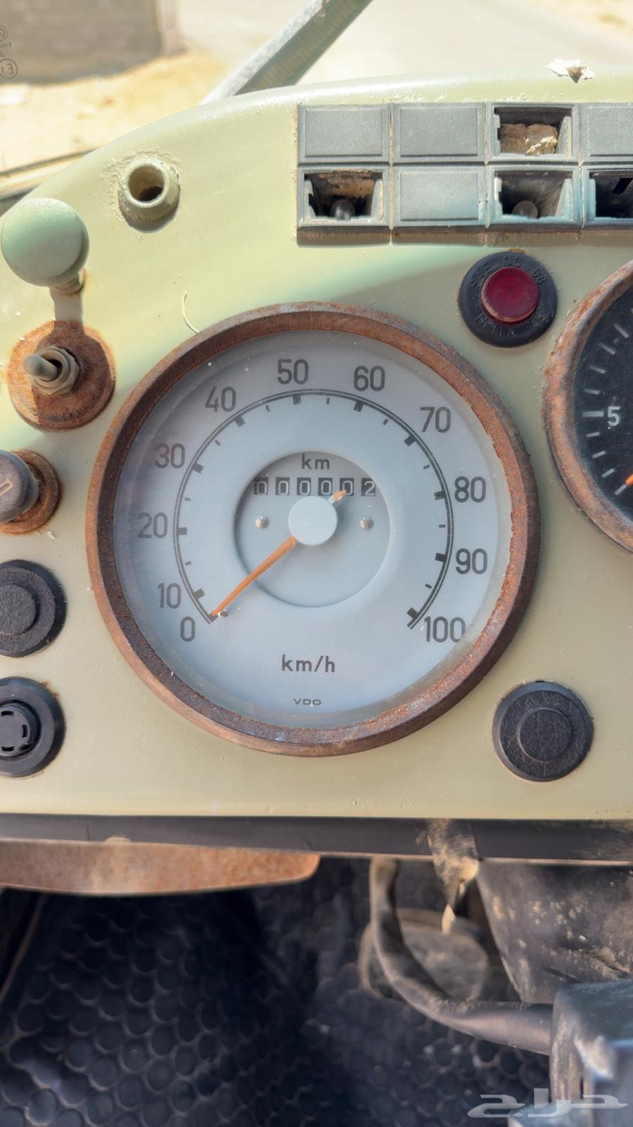 وايت ماء مرسيدس موديل 1979 شاص اساس64525566072963114