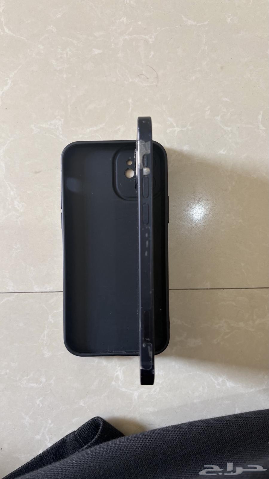 ايفون 12 اسود64380929760385114