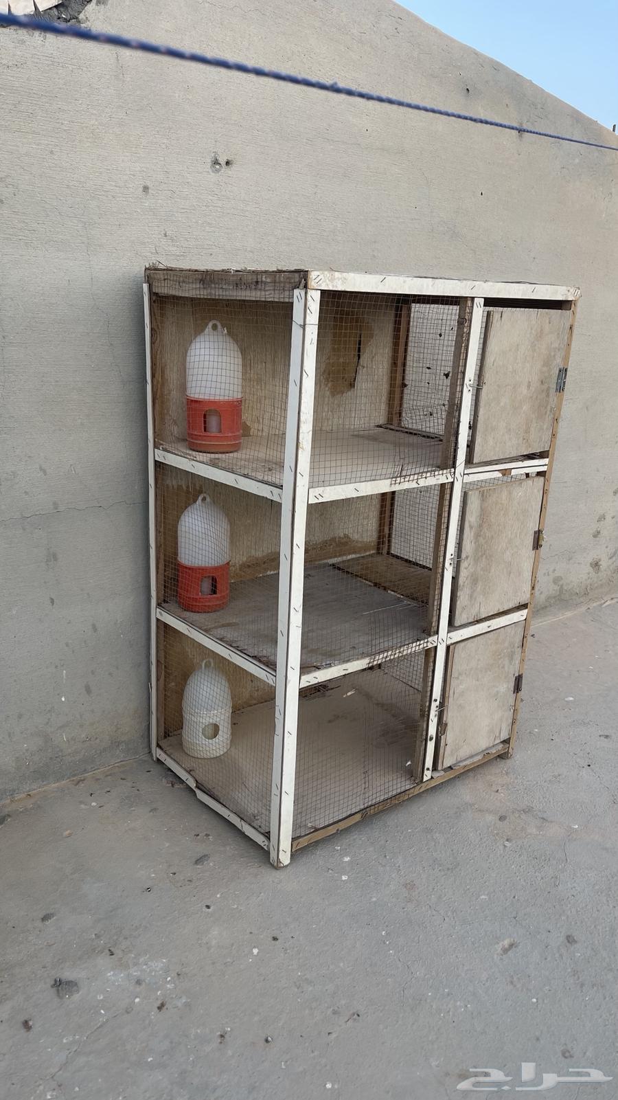 للبيع محكر ثلاث ادوار معاه ثلاث سقايات64387967750787111