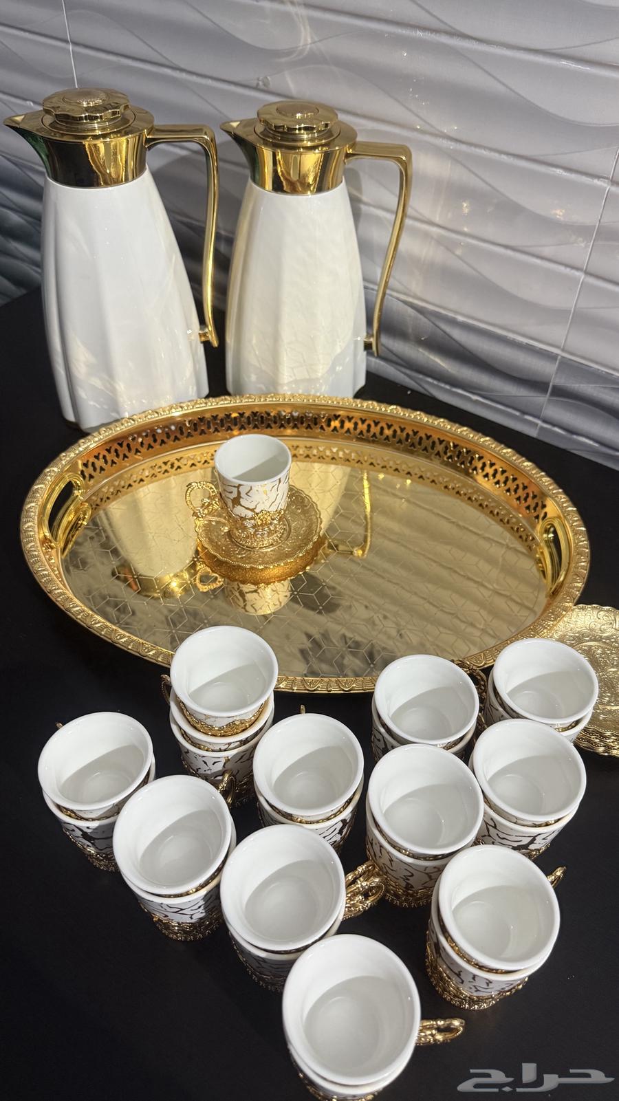 طقم بيالات شاي وقهوه وترامس نظيفه وخاليه من العيوب64379925717763112