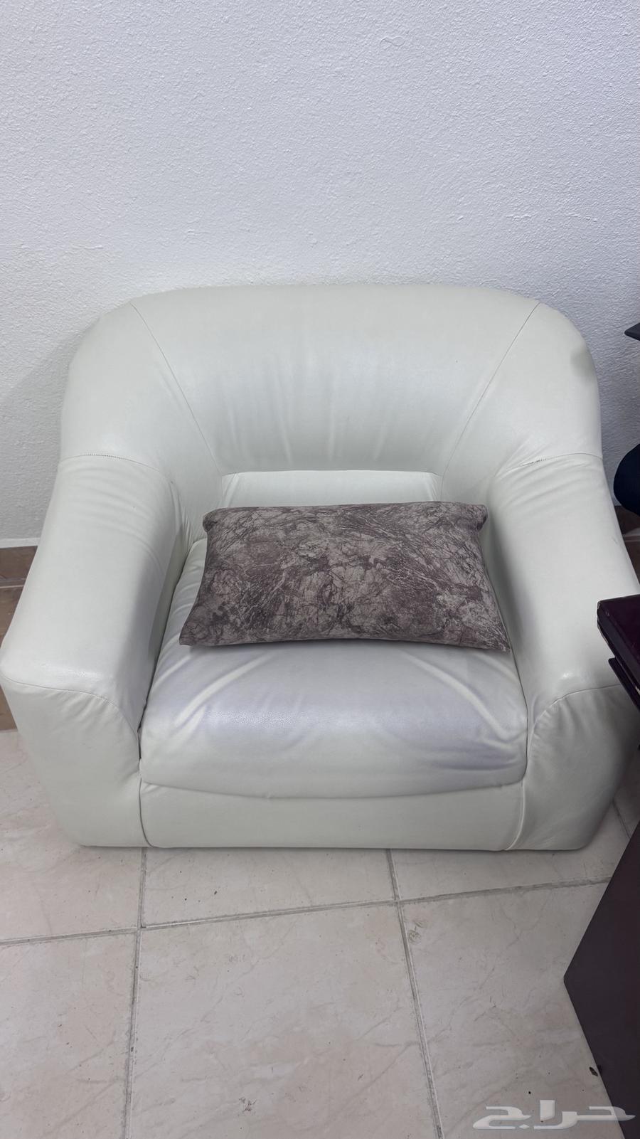 كنب للبيع على السوم64387676332931111