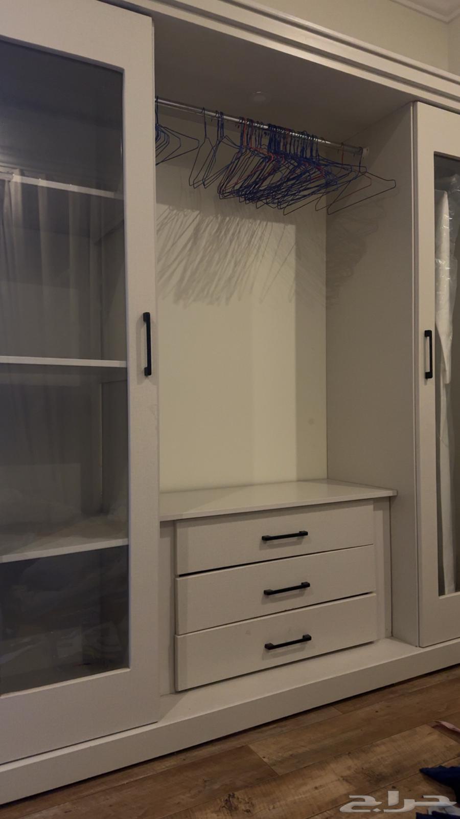 للبيع دواليب64391742488195110